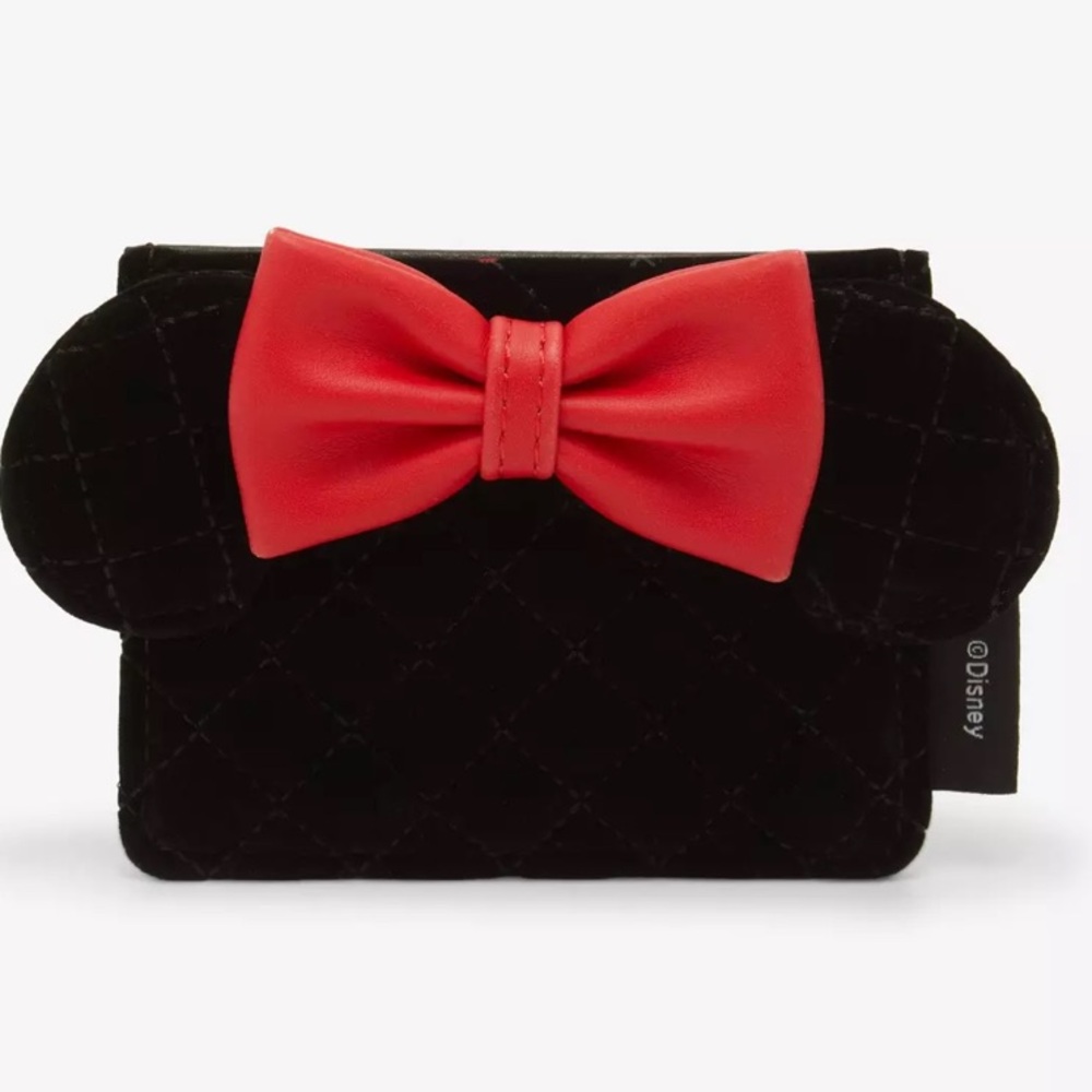 NWT Loungefly Minnie Mouse velvet bow cardholder
